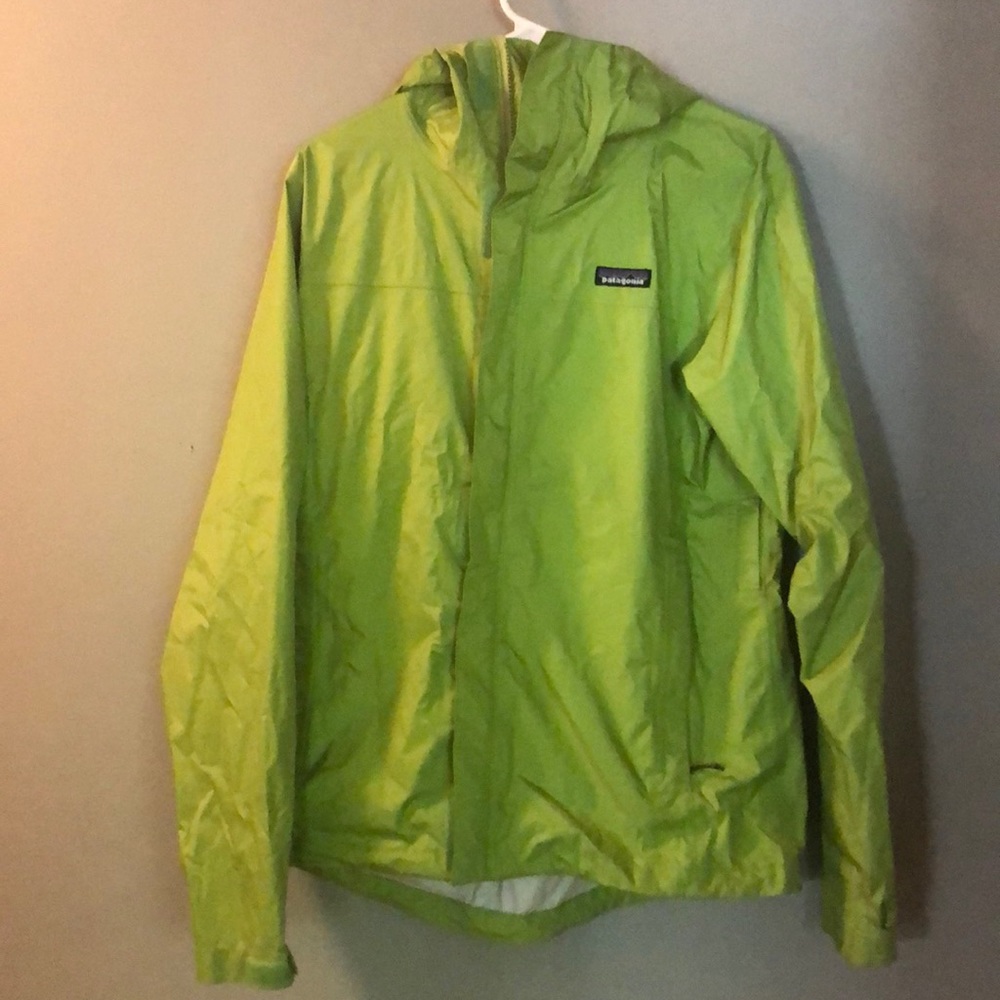 Green Patagonia H2no rain jacket.